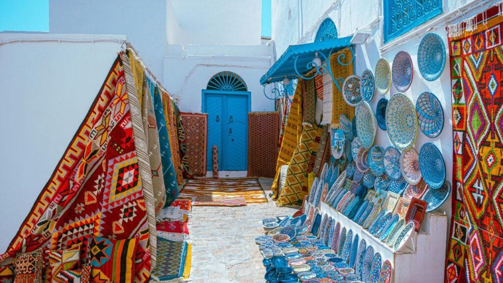 Mercato tradizionale a Sidi Bou Said in Tunisia