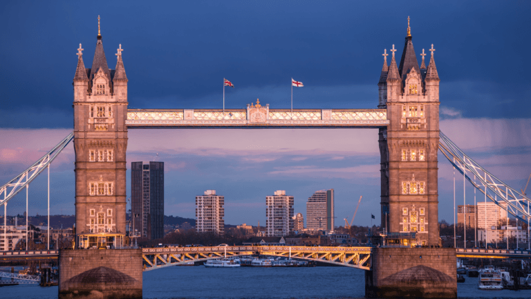 explora nel mondo tour operator-Tower Bridge-Londra-viaggi di gruppo
